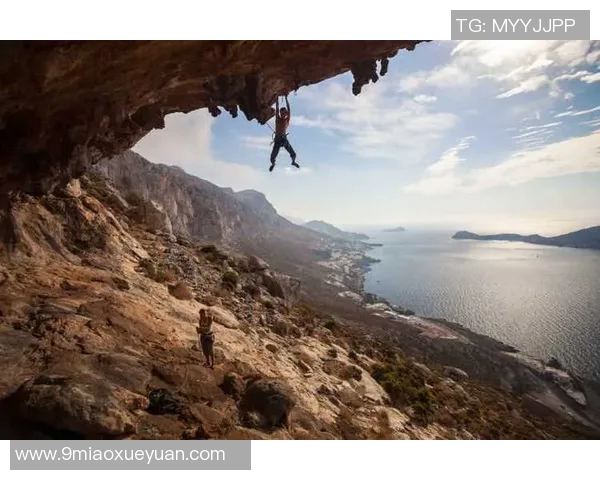 西安极限运动队在攀岩联赛中的耐力表现分析与点评