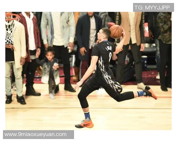 扎克拉文：从天赋少年到NBA全明星的奋斗之路与荣耀时刻